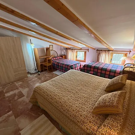 Feriehus La Petita Tibi